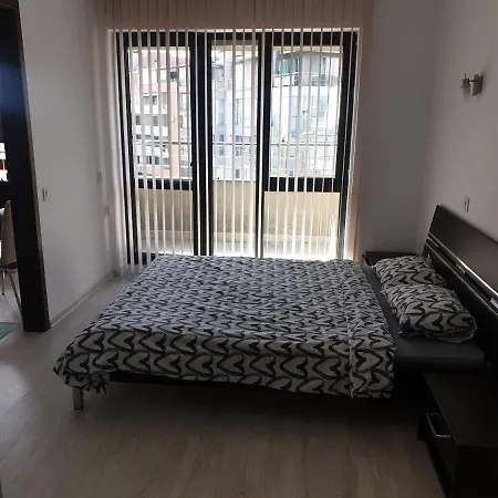 Apartment Sea Garden Burgas